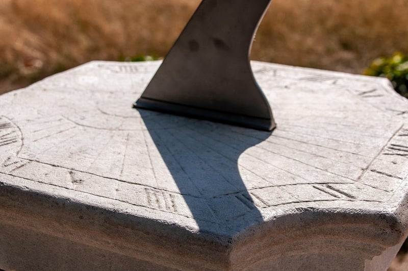 Sundial Time Measure Clock Shadow